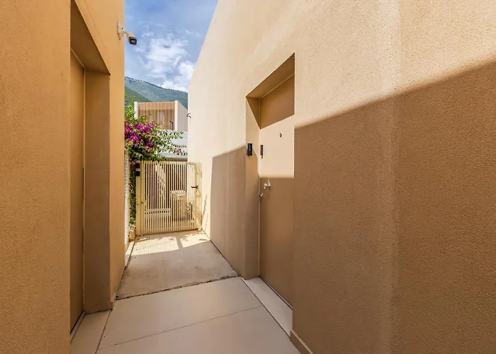 Dea Coast 166c By Pikhost Apartman