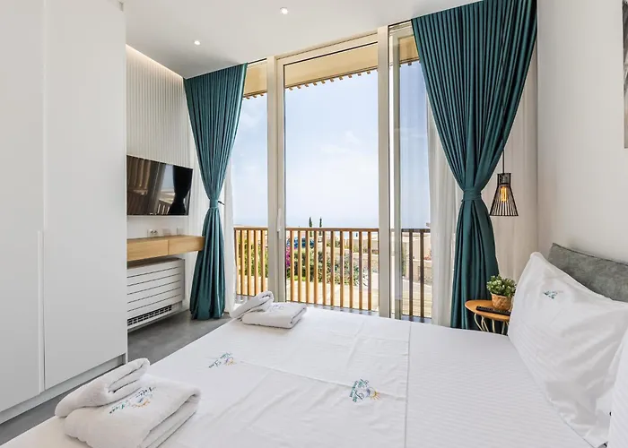 Dea Coast 166c By Pikhost * Himare