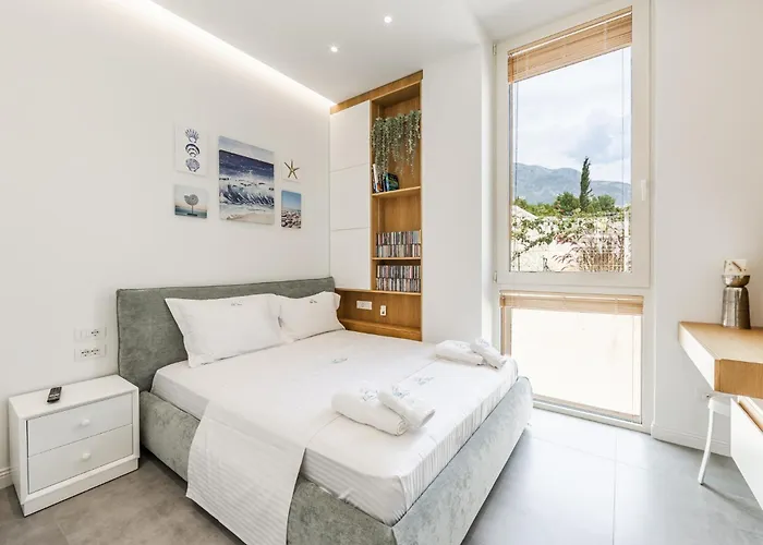 Dea Coast 166c By Pikhost Apartment