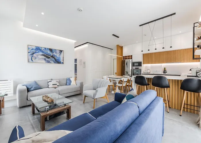 Dea Coast 166c By Pikhost Himare